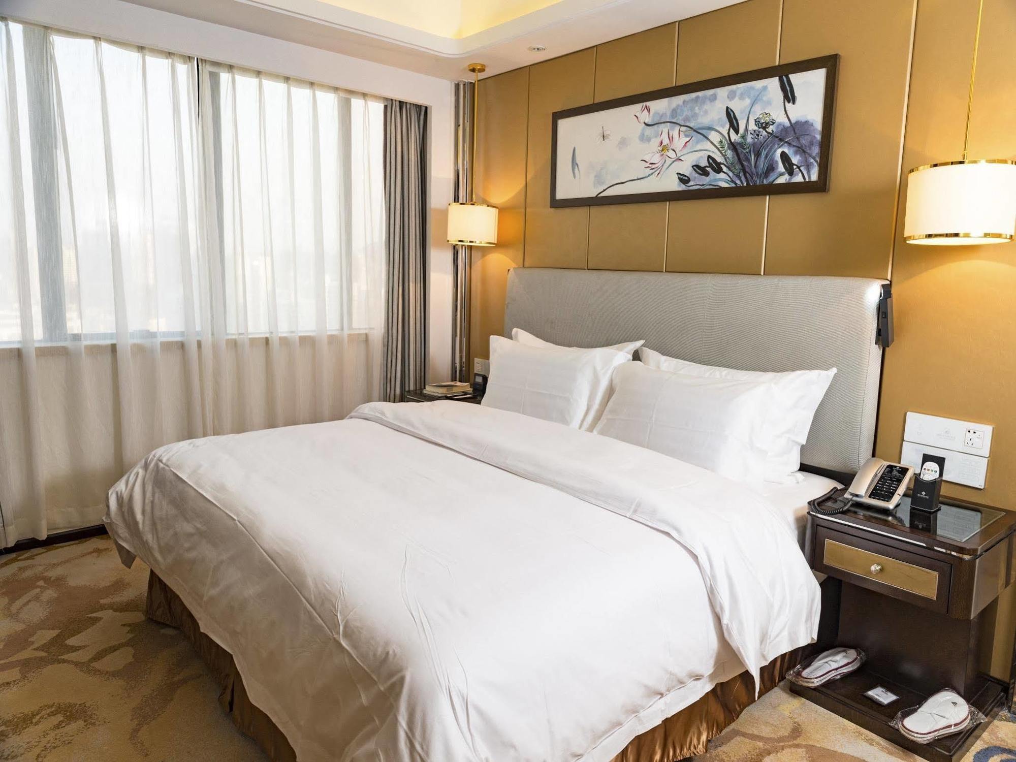 Noble Jasper Hotel Хойчжоу Экстерьер фото