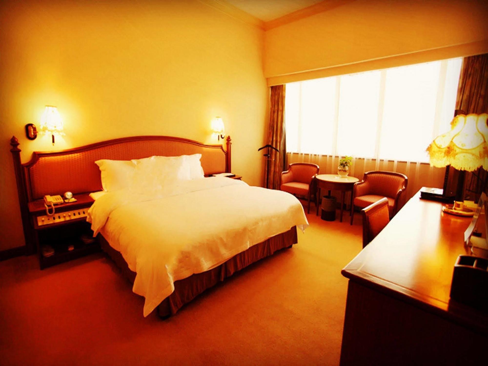 Noble Jasper Hotel Хойчжоу Экстерьер фото